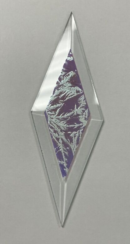 A Dichroic Diamond Bevel Glass 2" x 6" Glue Chip DP200 - Image 4